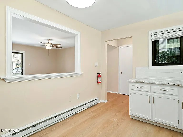43 Eastport Ct — Photo 4
