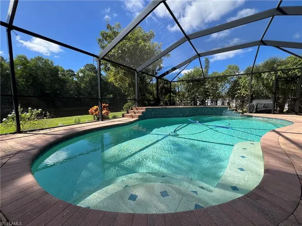 4724 32nd AVE SW, NAPLES, FL 34116