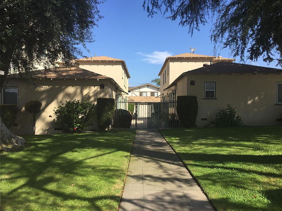1st image of 237 E Burbank Blvd #C