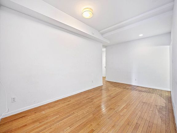 4th image of 106 Fulton St #5AA