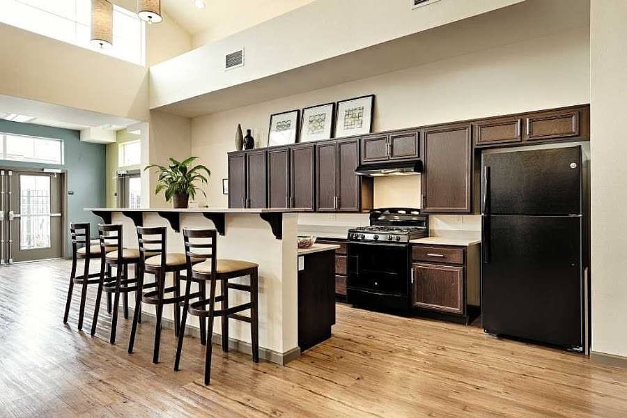 Centennial Place Apartment Rentals Hanford, CA Zillow