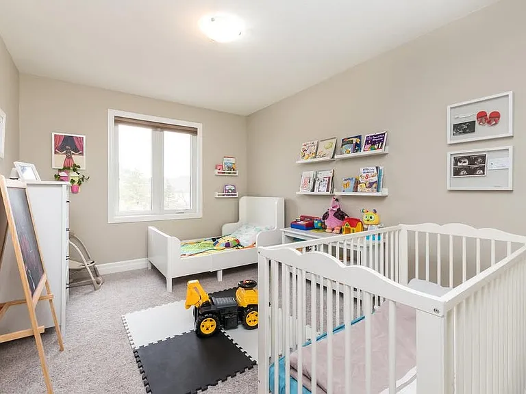 555 Sunningdale Rd E #5 — Photo 7