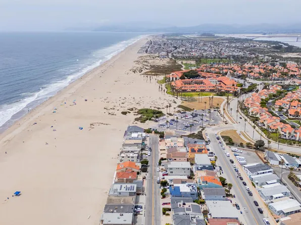 4165 Ocean Dr, Oxnard, CA 93035