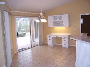 2nd image of 726 SE 36th Ln