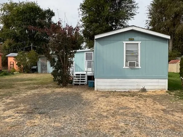 105 Shepler St #44, Dallesport, WA 98617