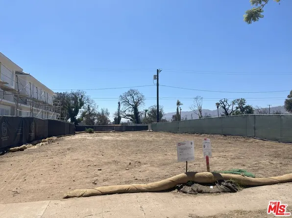 921 Kagawa St, Pacific Palisades, CA 90272