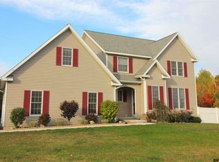 8 Lea Dr, Delanson, NY 12053