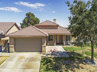 2400 Tierra Ct, Rosamond, CA