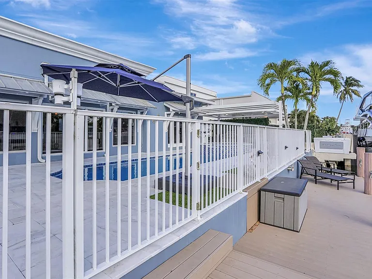1304 Mandarin Isle — Photo 34