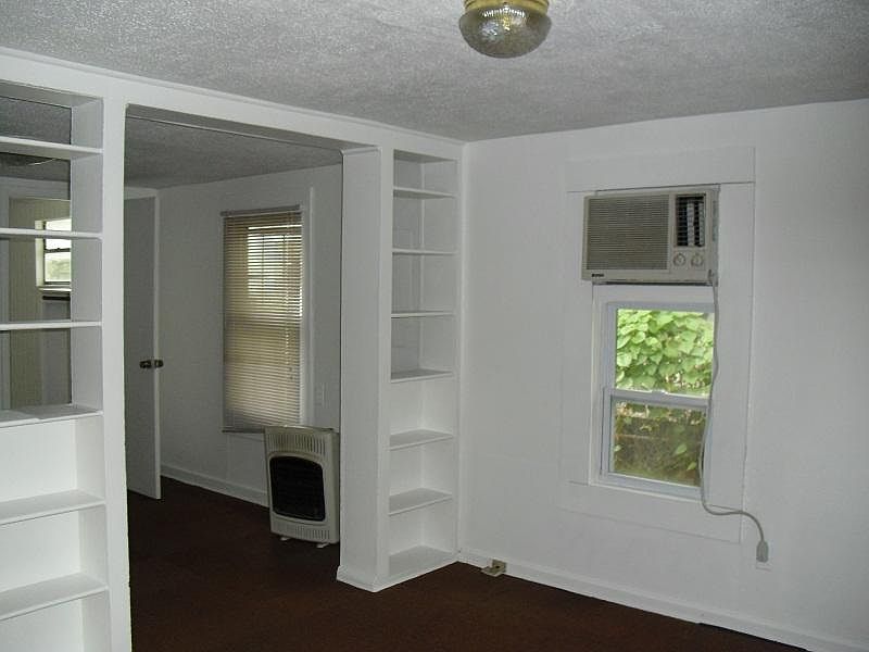 2nd image of 8626 Cocoa Ave