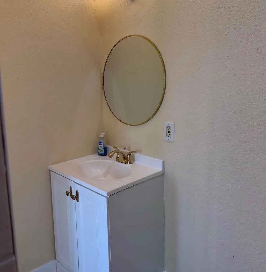 Fairway Dr, Angleton — Photo 3