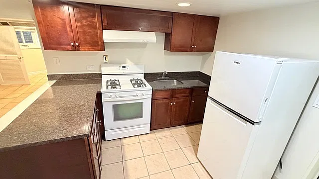 2 bed, 800 sqft, $1,495 — Photo 2