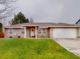 1703 W 23rd Pl, Kennewick, WA