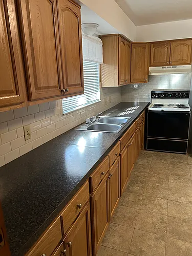 172 Kenridge Rd Photo 1