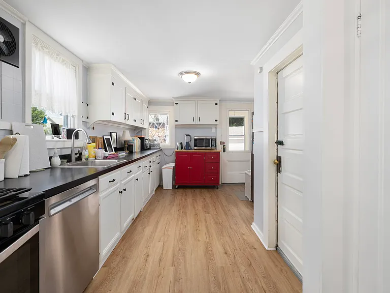 826 Main St #1A — Photo 5