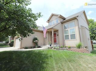 2158 W Ferrel Dr, Olathe, KS 66061
