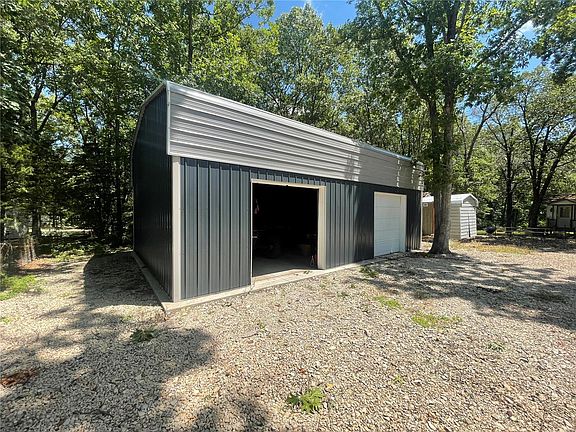 3rd image of 8630 Mitchell Ln