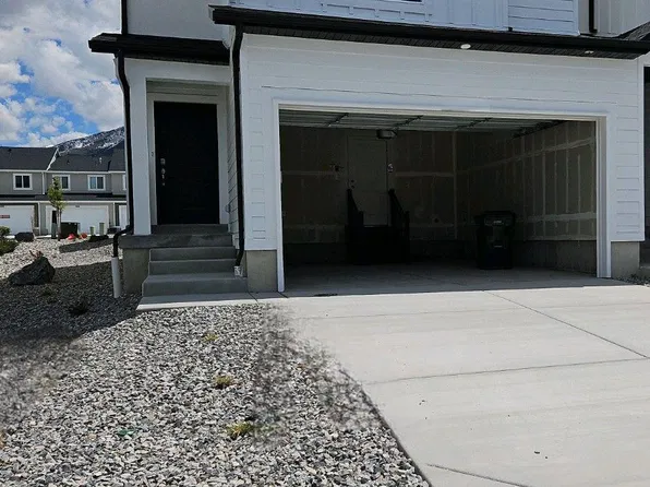 1825 N Patchwork Ave, Tooele, UT 84074