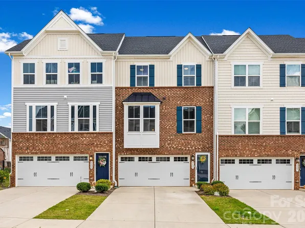 2605 Grantham Place Dr, Fort Mill, SC 29715