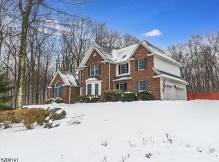 15 Crystal Rock Rd, Sparta, NJ 07871