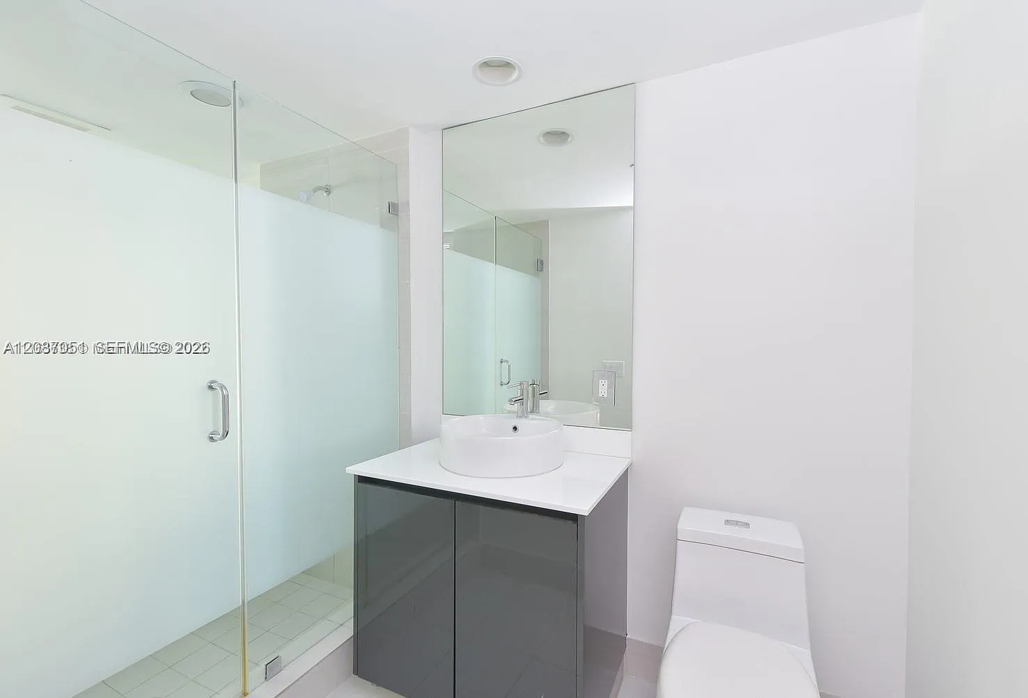 1 bed, 710 sqft, $406 — Photo 3