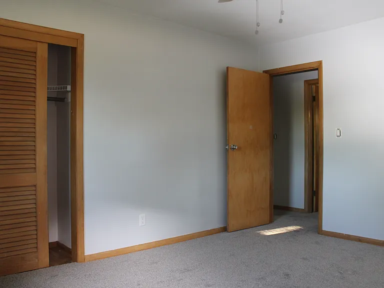 Big Bedrooms with Large closets