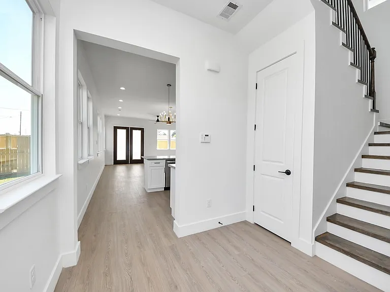 4133 E Toliver St — Photo 14