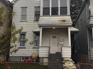 30 Grand St, Garfield, NJ 07026