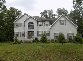 268 Alpine Rd, Henryville, PA 18332