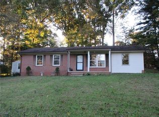 105 Pine Tree Cir, Morganton, NC 28655