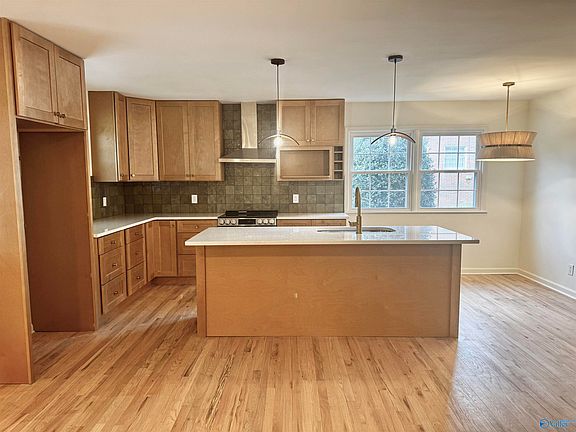 5th image of 8602 Hickory Hill Ln SE