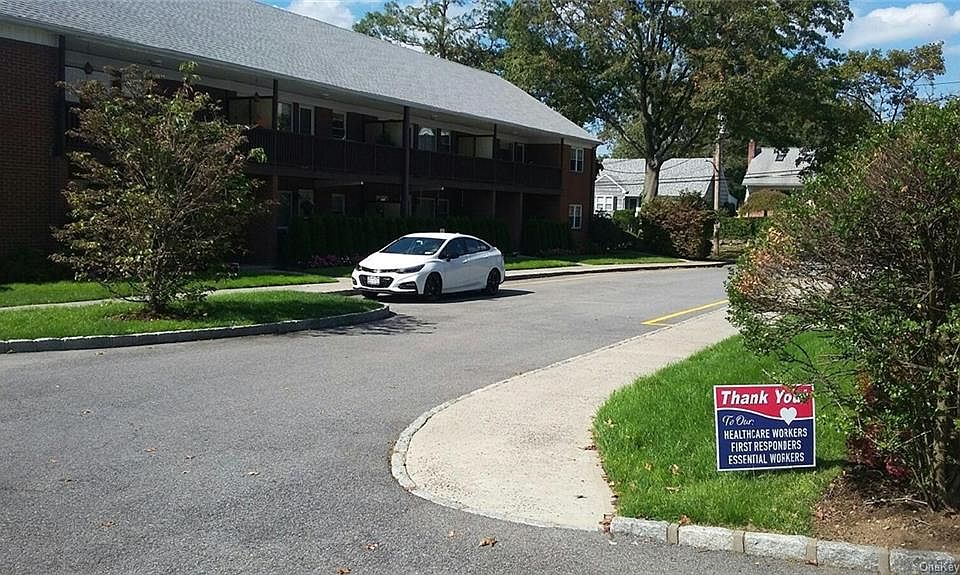 1st image of 419 Tompkins Ave #15