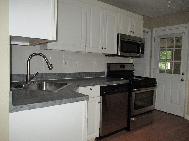 2nd image of 191 Peterson Blvd