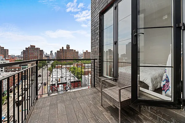 Rented by REAL New York | media 27