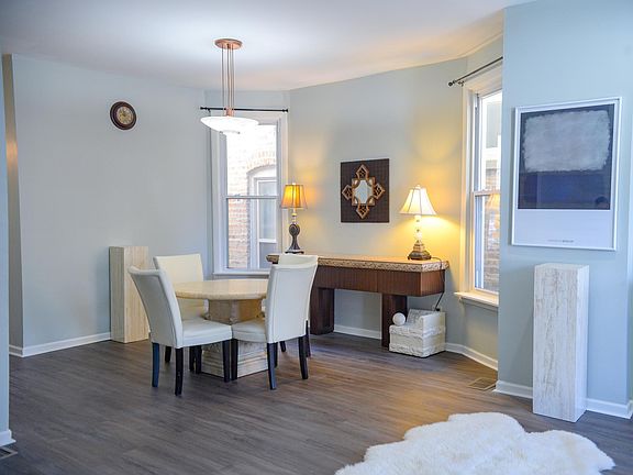 5th image of 2645 N Sacramento Ave #1