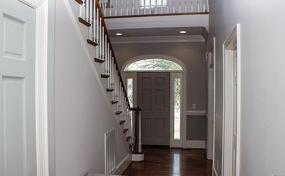 2nd image of 2974 Harlinsdale Dr