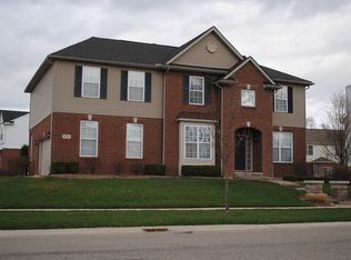 3271 Talbert Cir, Rochester Hills, MI 48307