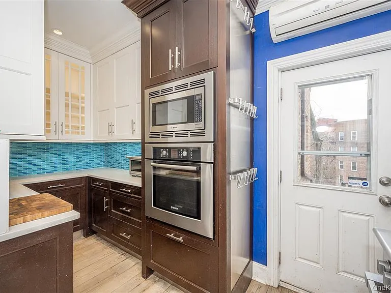 3212 Cambridge Ave #2 — Photo 8