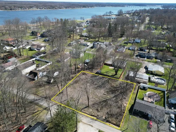 Glenwood Ave, Lake Milton, OH 44429