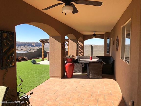 3rd image of 4639 Barcelona Cir