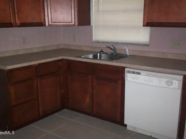 843 Emden Ave NW, Palm Bay, FL 32907
