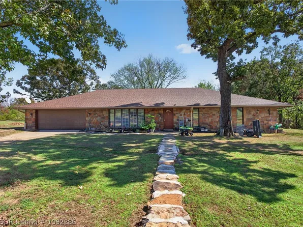 40956 S County Road 4490, McCurtain, OK 74944