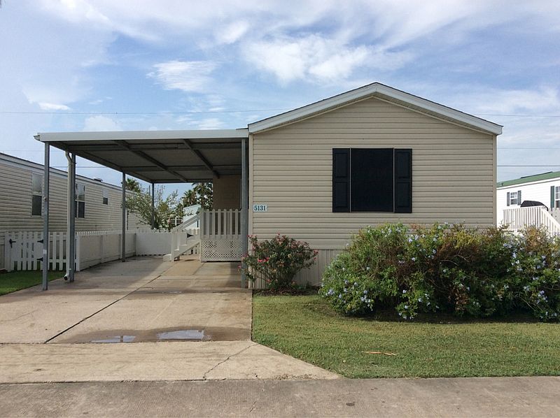 1st image of 5131 Martinique Calle