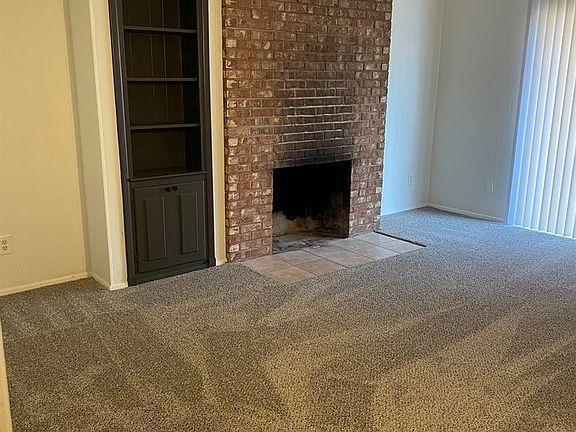 4th image of 1923 Sutton Ave #104