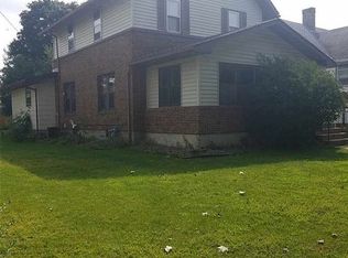 215 S Washington Ave, Viroqua, WI 54665