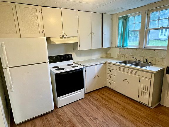 4th image of 624 N Bever St