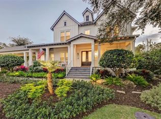 1530 Blue Heron Dr, Sarasota, FL 34239