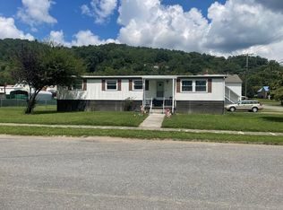 1903 4th St, Richlands, VA 24641