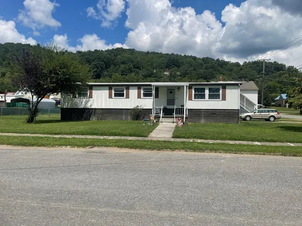 1903 4th St, Richlands, VA 24641