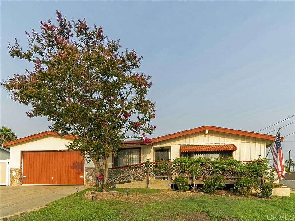 2nd image of 3142 Chauncey Dr